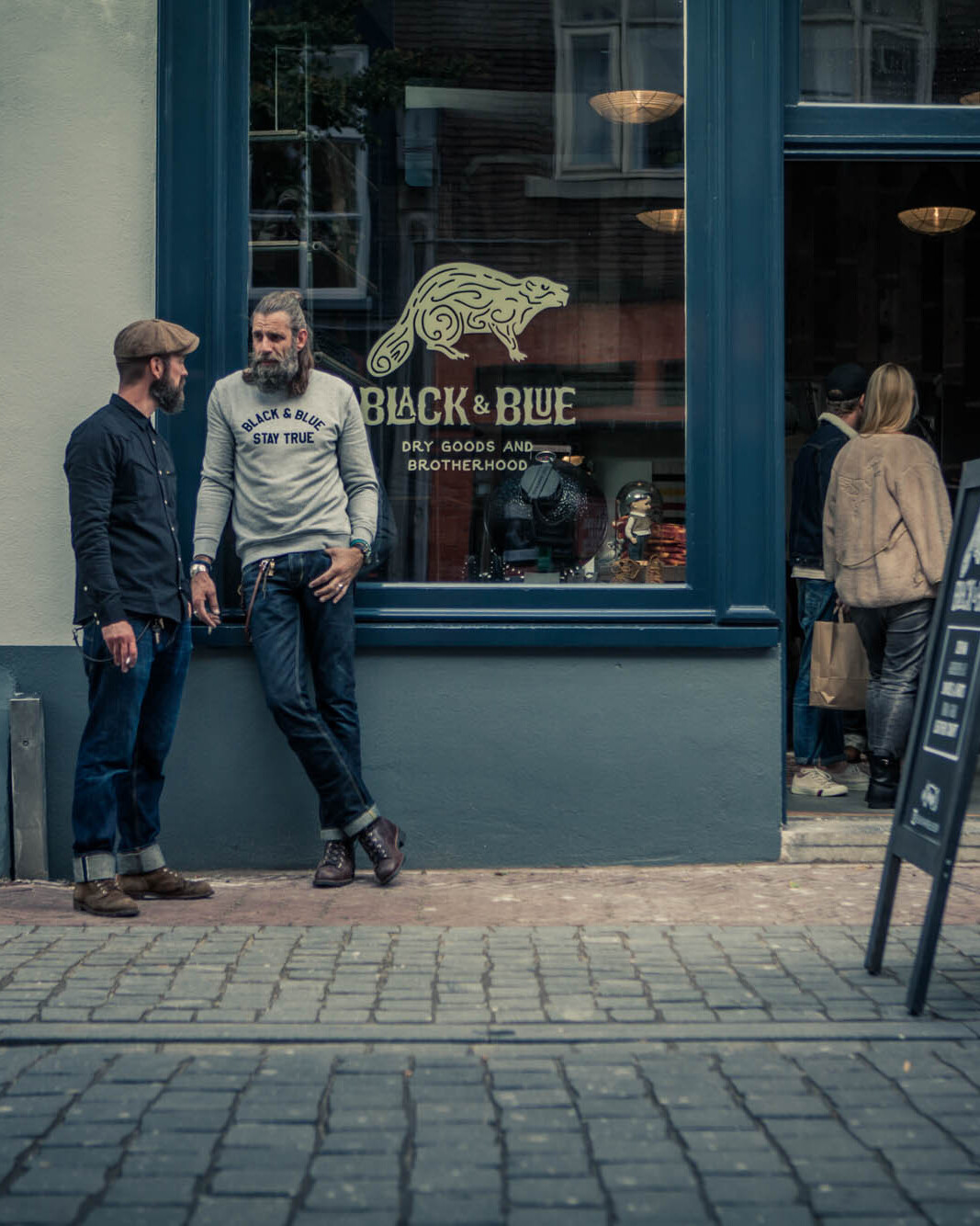 The Soul of Black & Blue – A Tribute to Timeless Craftsmanship